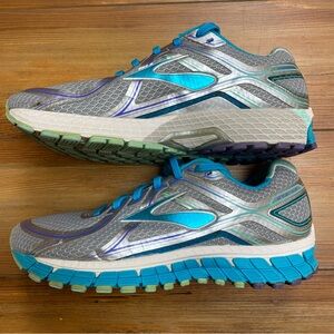 Brooks Adrenaline GTS 16 Running Shoes - Women's, Gray/Blue/Teal Size 10 Run